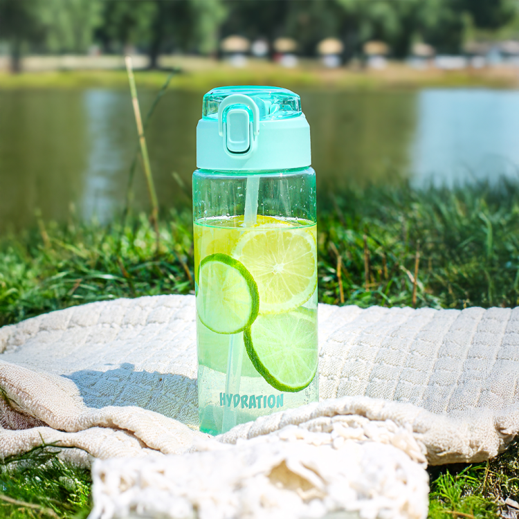 Butelka sportowa TRITAN HYDRATION 700ml mięta